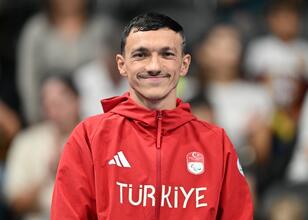 Umut Ünlü tarihe geçti! Bir altın madalya daha