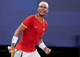 Rafael Nadal, tenisi bıraktığını açıkladı! Rafael Nadal, tenisi bıraktığını açıkladı!