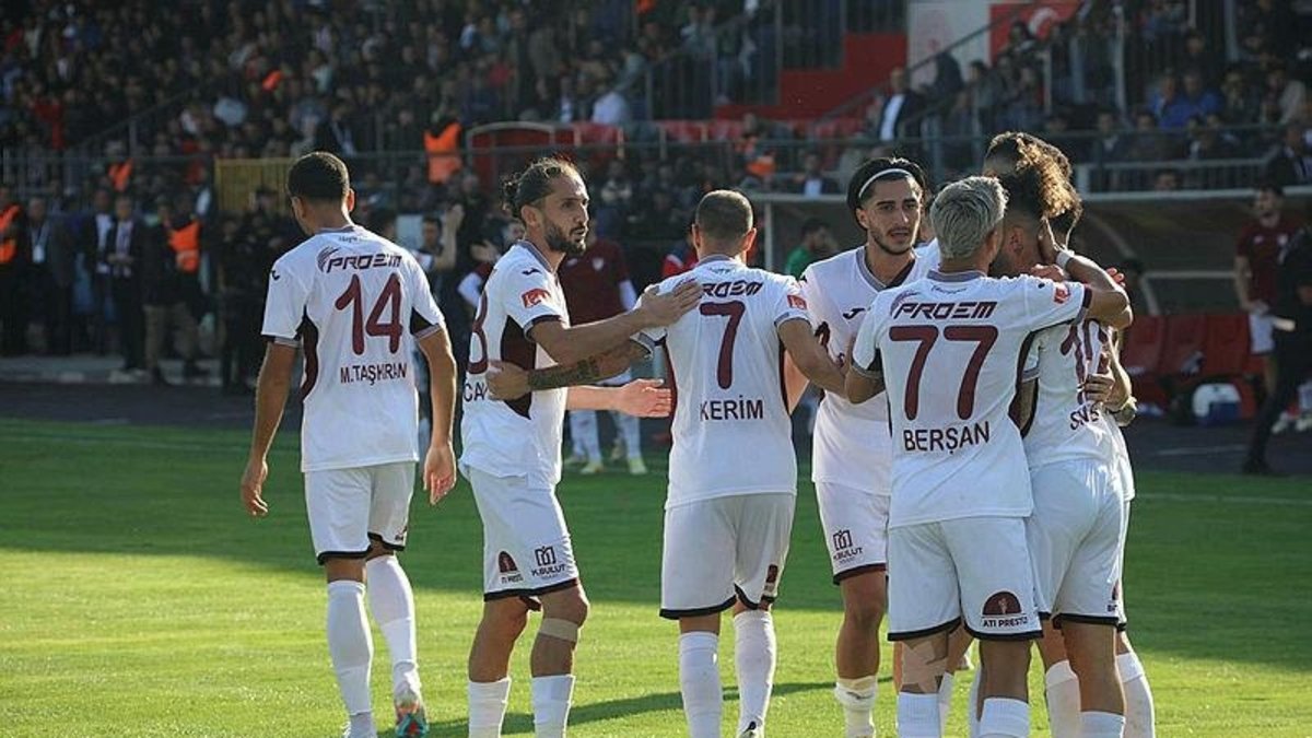 Elazığspor Kulübü, hafta sonu oynanacak olan Menemen FK maçı biletlerini satışa sundu