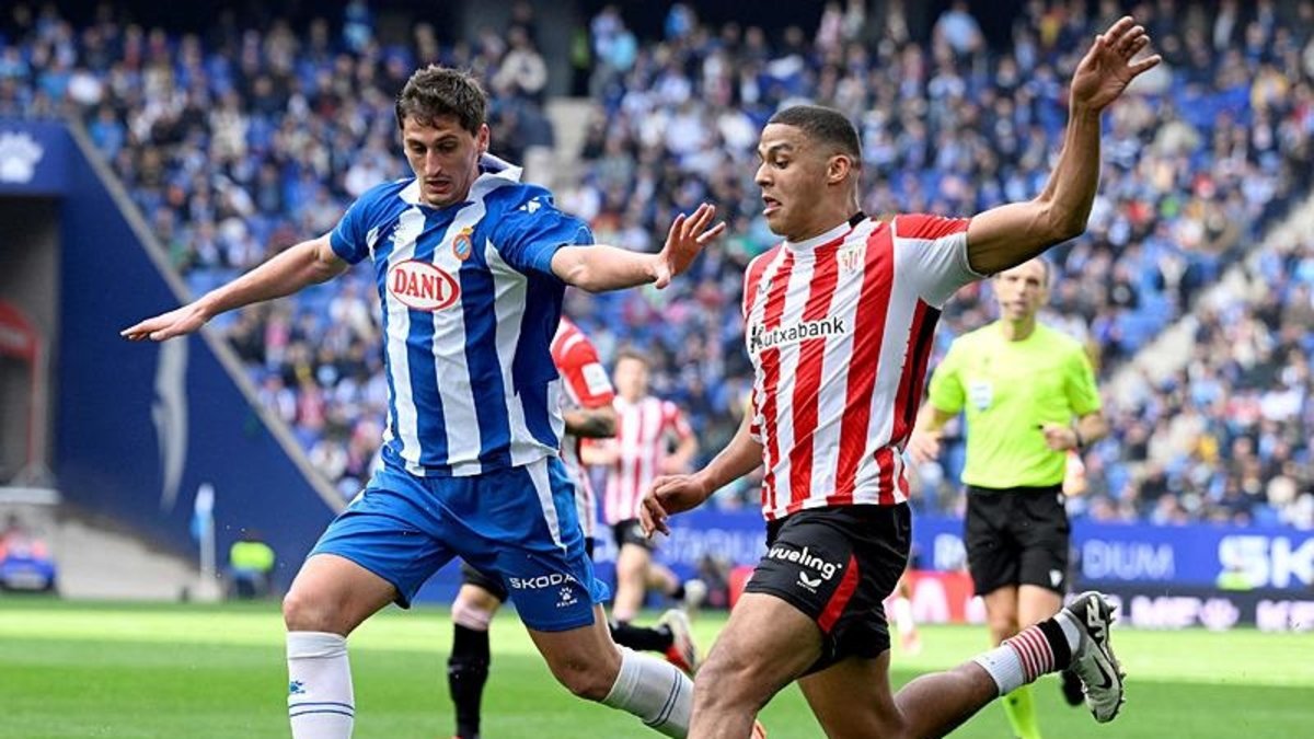 Athletic Bilbao forveti Maroan Sannadi’ye Espanyol tribünlerinden ırkçı saldırı