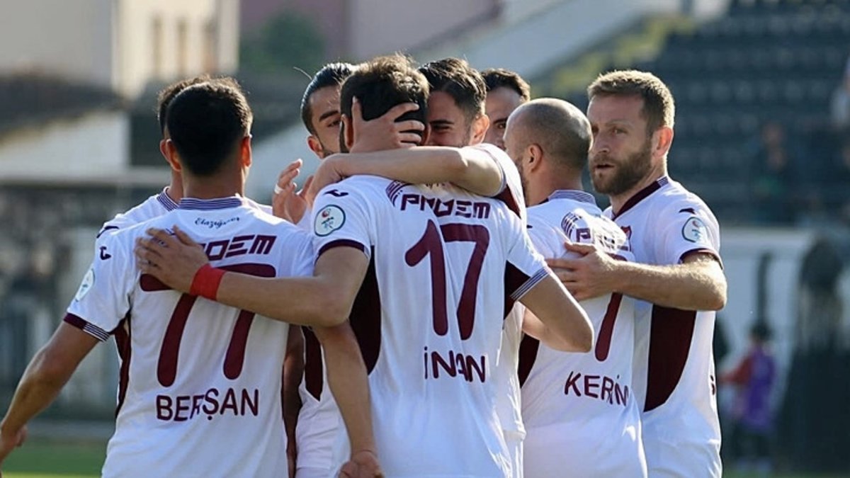 Elazığ Vanspor FK maçını bekliyor