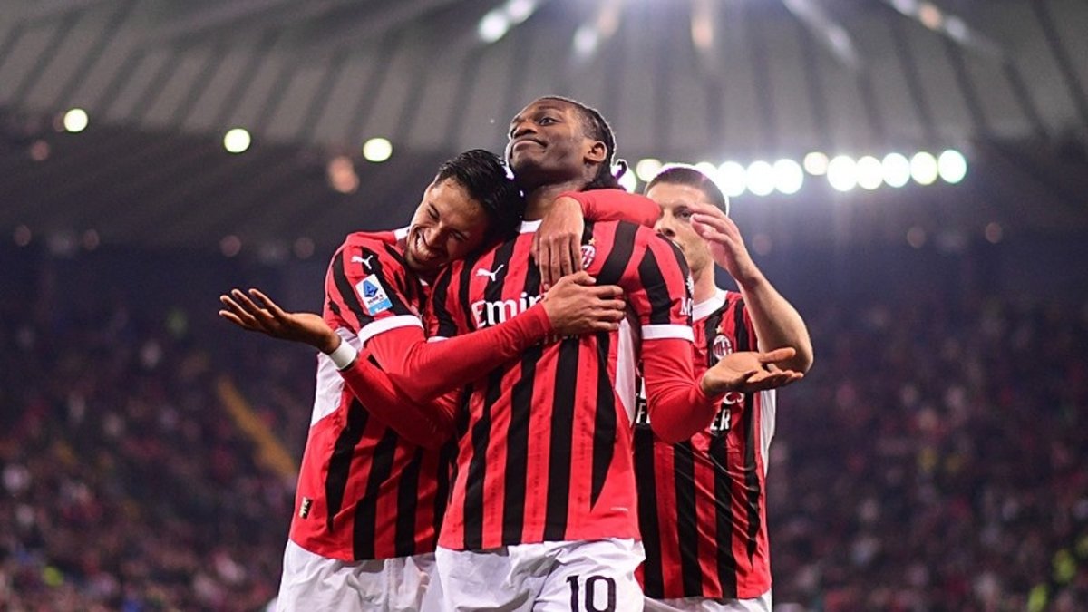 Udinese 0-4 Milan (MAÇ SONUCU-ÖZET) | İtalya Serie A Udinese 0-4 Milan (MAÇ SONUCU-ÖZET) | İtalya Serie A