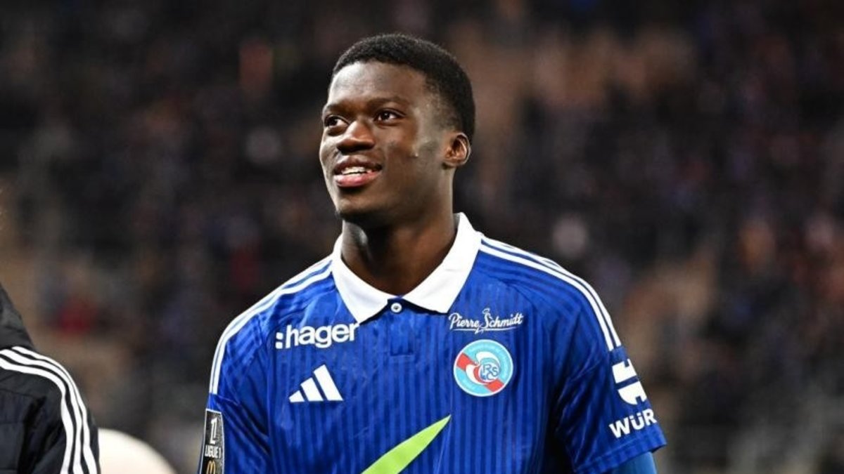 Chelsea, Strasbourg’dan Mamadou Sarr’ı transfer etti
