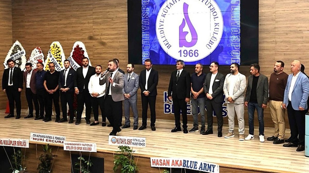 Kütahya’da yeni görevler dağıtıldı Kütahya’da yeni görevler dağıtıldı