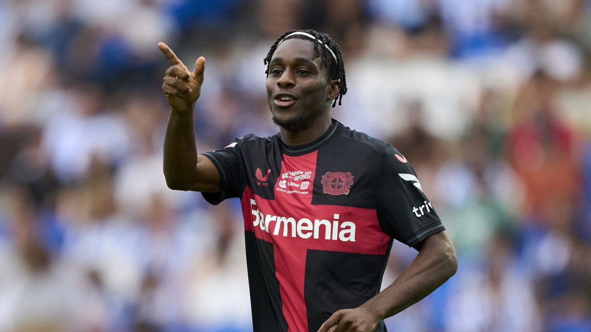 Liverpool Alexander-Arnold’ın yerine Frimpong’u getiriyor! 40 milyon Euro’luk hamle