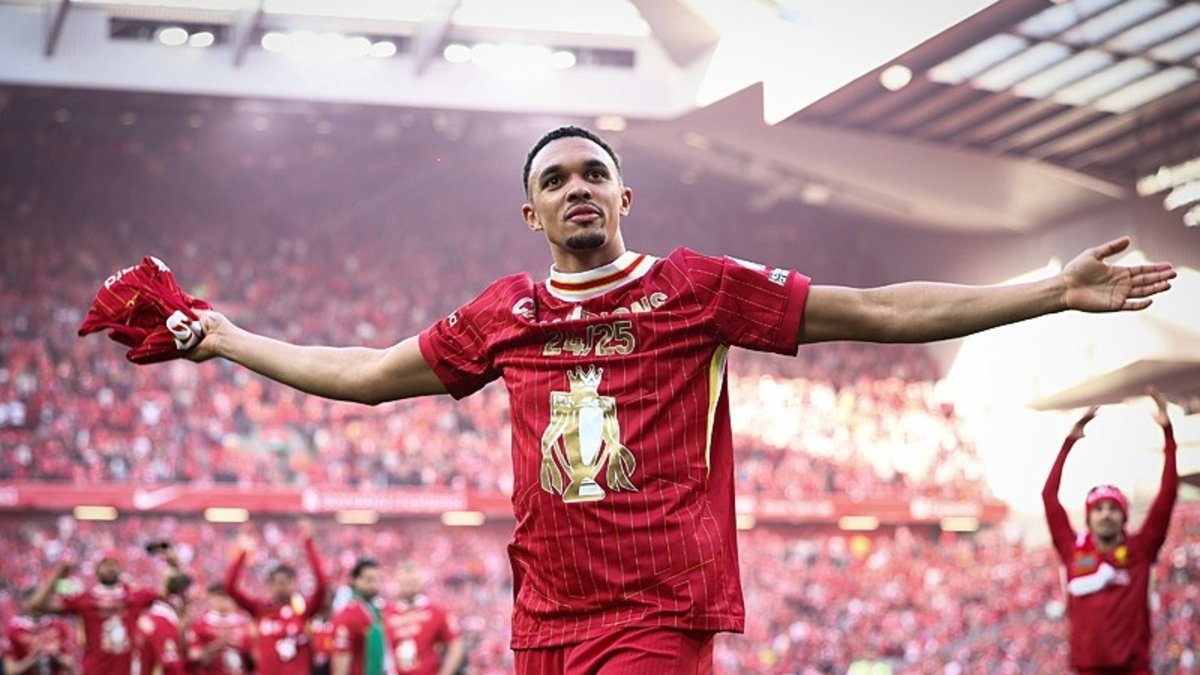 Trent Alexander-Arnold Liverpool’dan ayrılacağını açıkladı!