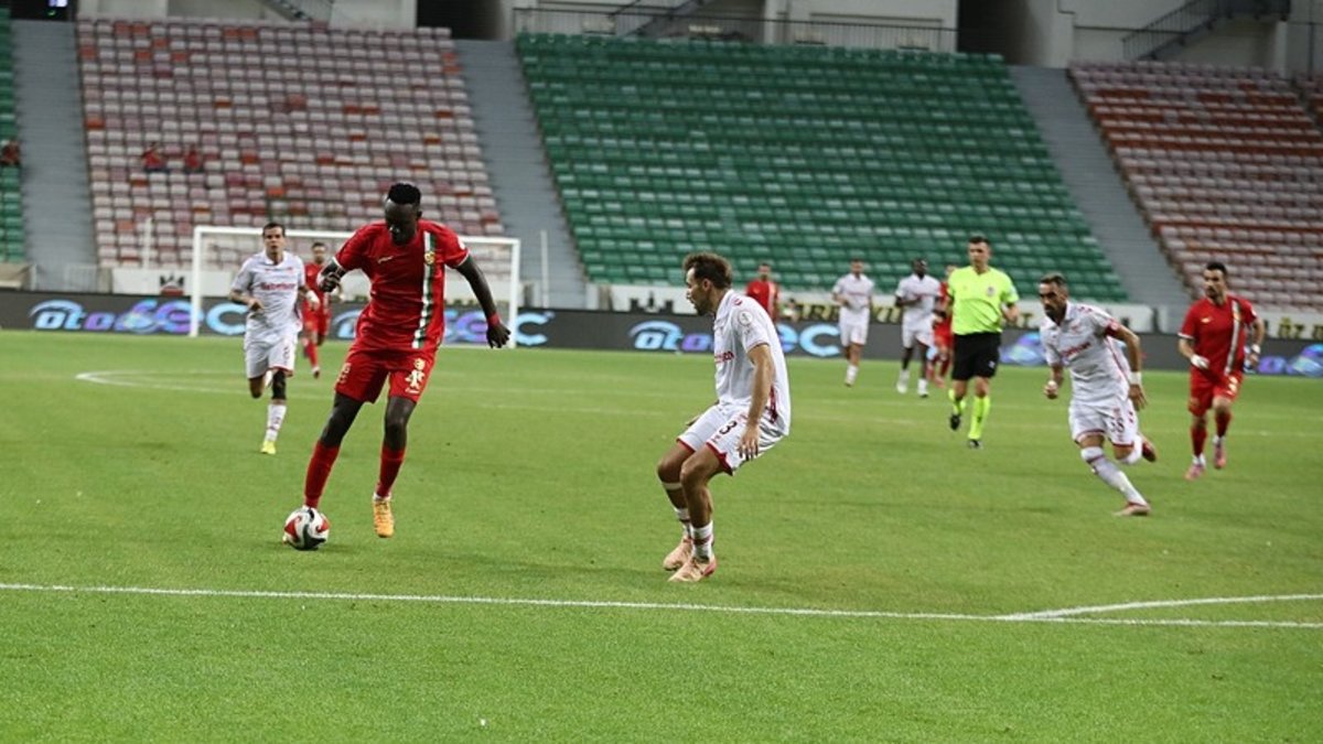 Amed Sportif Faaliyetler 4-2 Özbelsan Sivasspor (MAÇ SONUCU ÖZET)