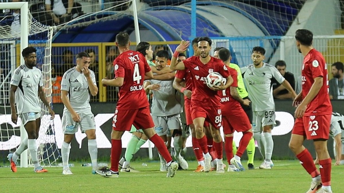 İki farklı Pendikspor