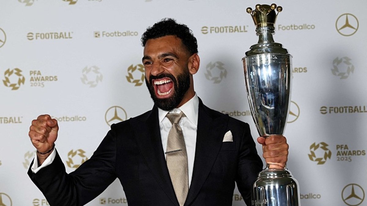 İngiltere Premier Lig’de yılın futbolcusu Muhammed Salah!