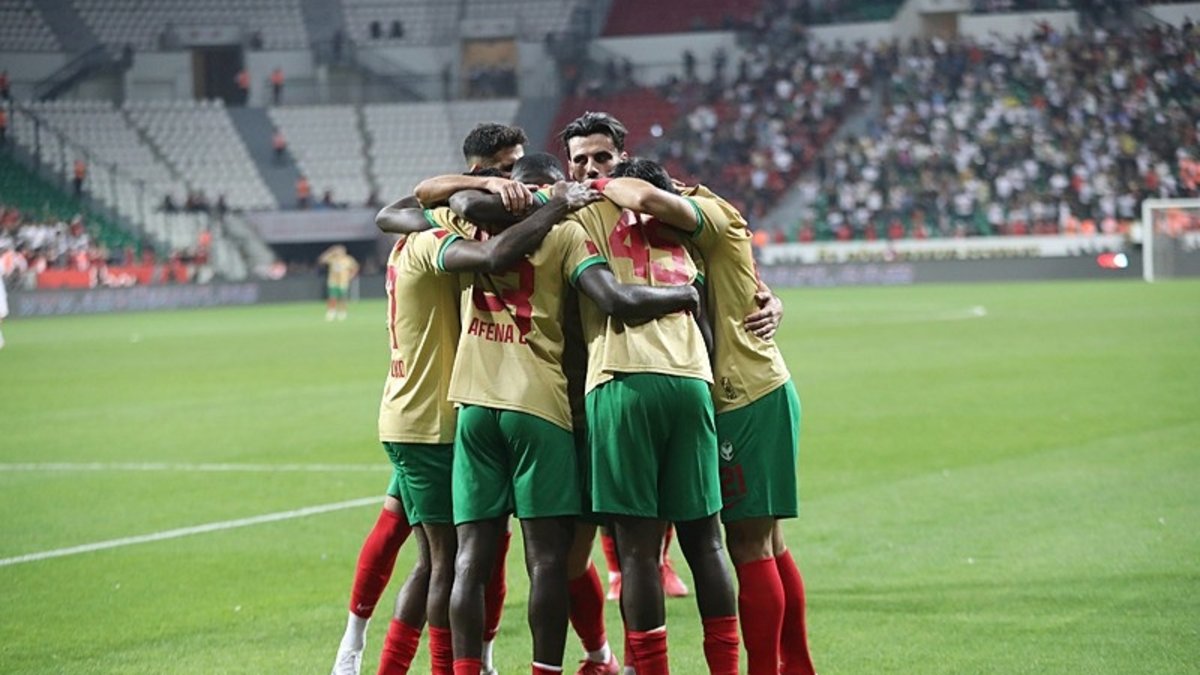 Amed Sportif Faaliyetler 2-0 Sarıyerspor (MAÇ SONUCU ÖZET)