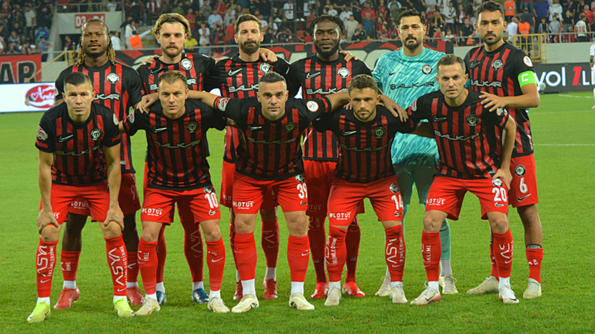 Çorum 4’te 4 yaptı