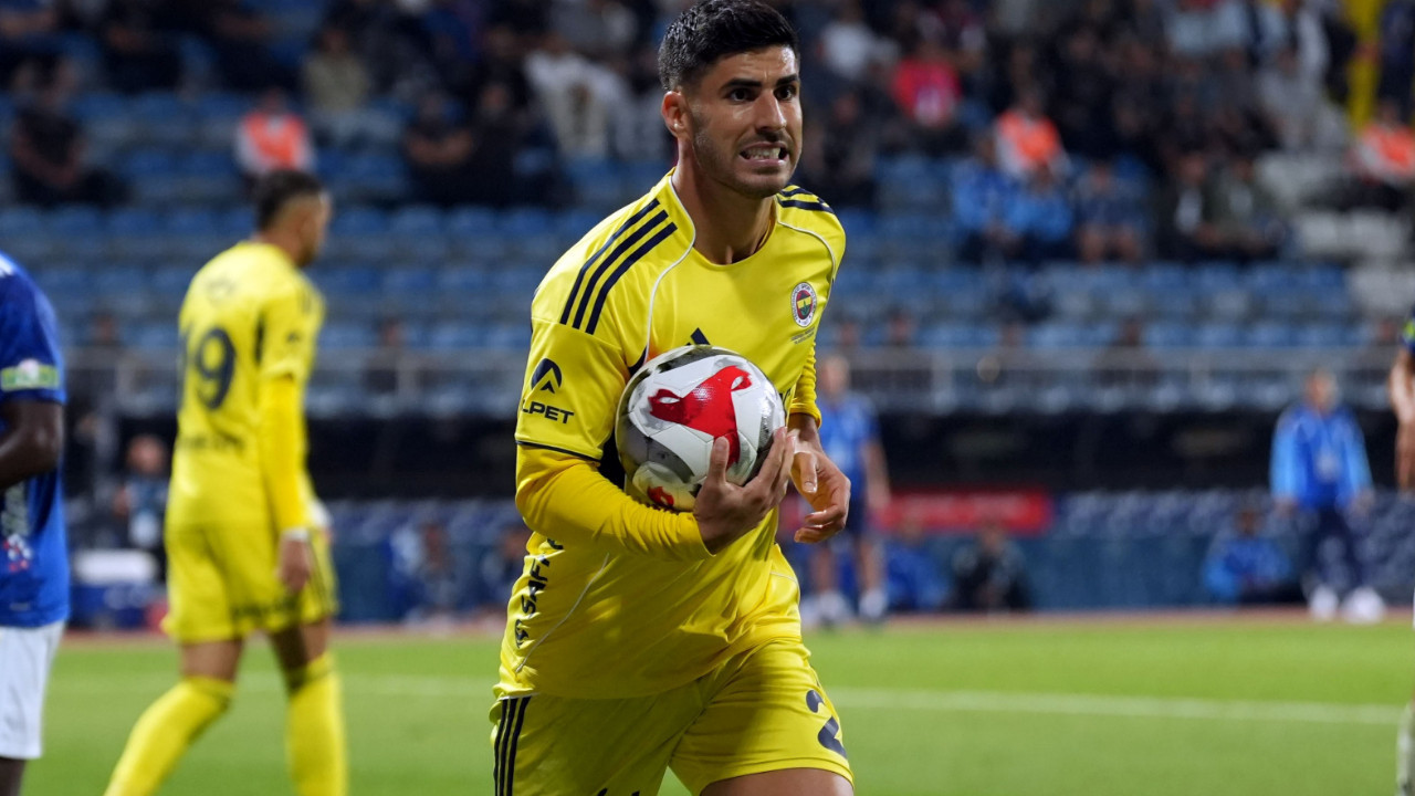 Marco Asensio ilk kez gol sevinci yaşadı