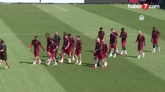 Galatasaray derbi hazırlıklarına başladı: Osimhen antrenmanda yer almadı