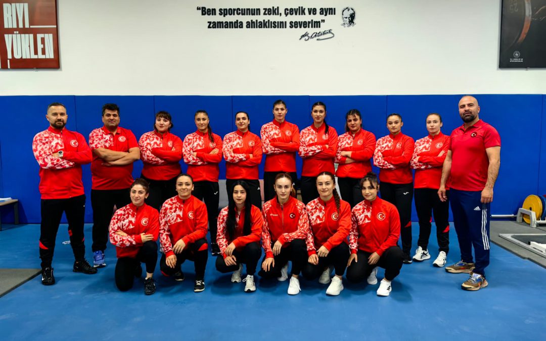 GENÇ HALTERCİLER AVRUPA ŞAMPİYONASINDA