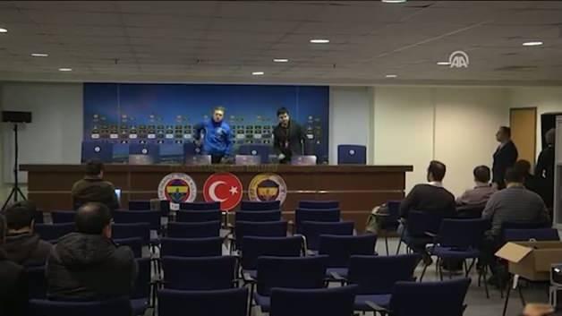 Aykut Kocaman’dan Fenerbahçe’ye cevap: Her daim hazırım