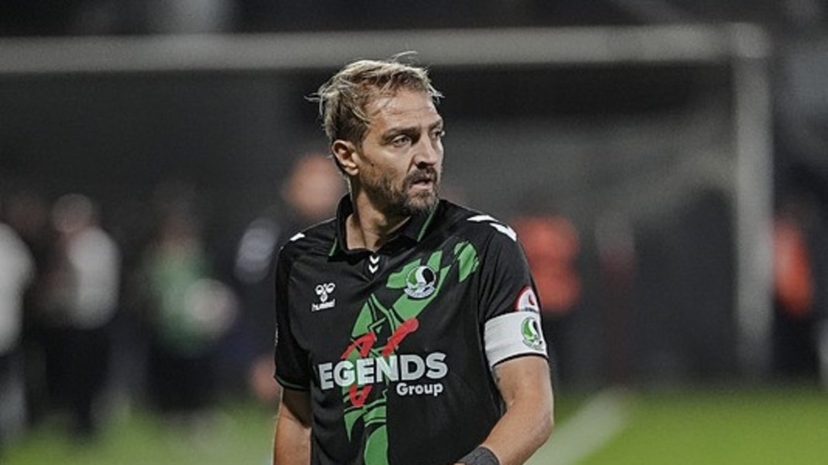 Caner Erkin’e 6 maç men!