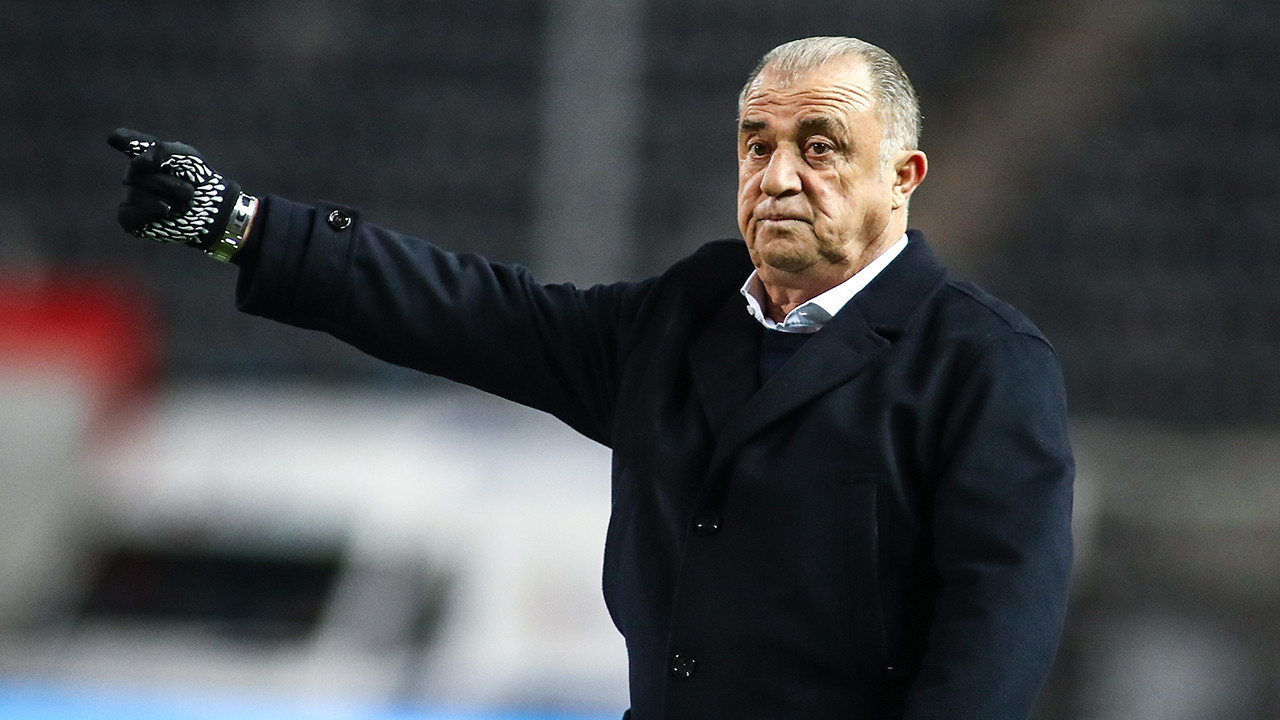 Çekya Futbol Federasyonu'ndan Fatih Terim kararı! İstediği yıllık ücret belli oldu Çekya Futbol Federasyonu'ndan Fatih Terim kararı! İstediği yıllık ücret belli oldu