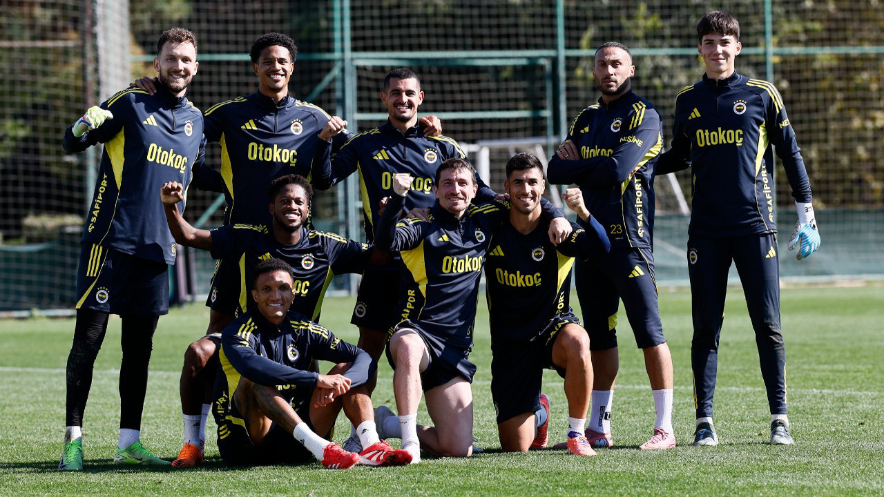 Fenerbahçe'de ayrılık depremi! 6 futbolcunun bileti kesildi