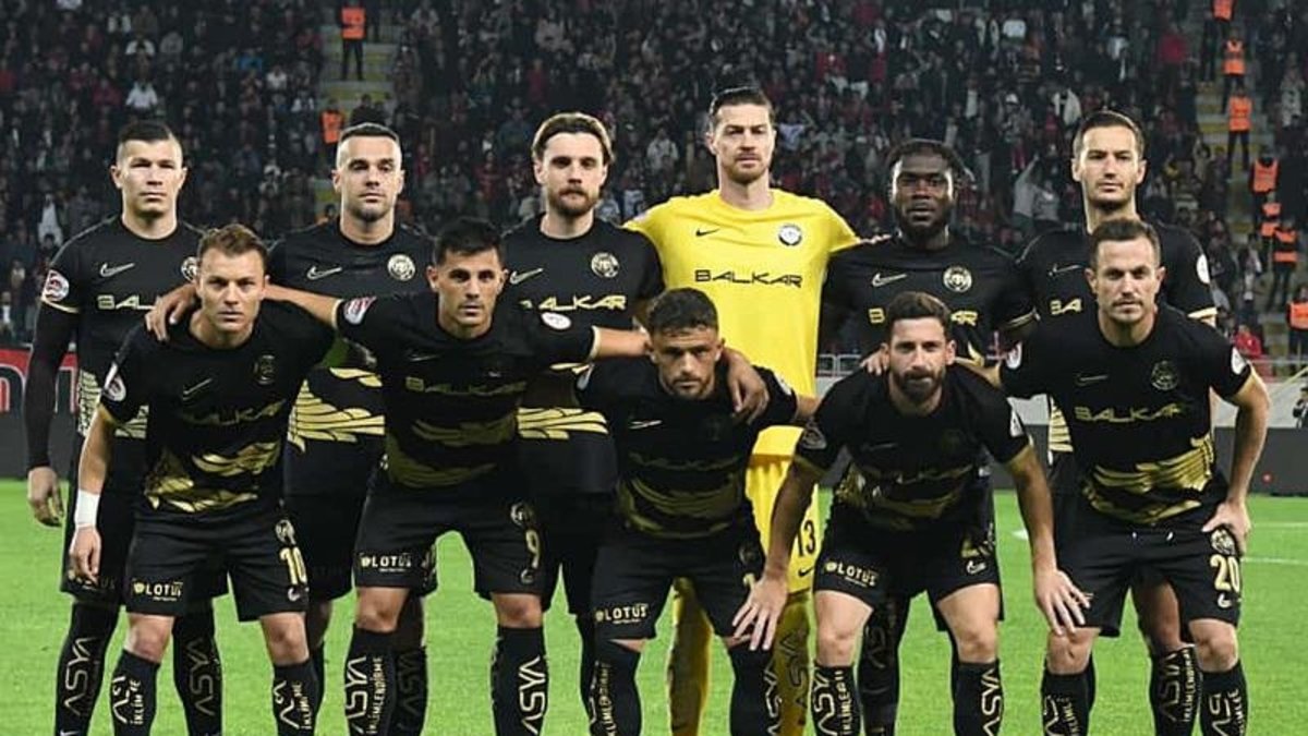 Gol yükü orta sahada