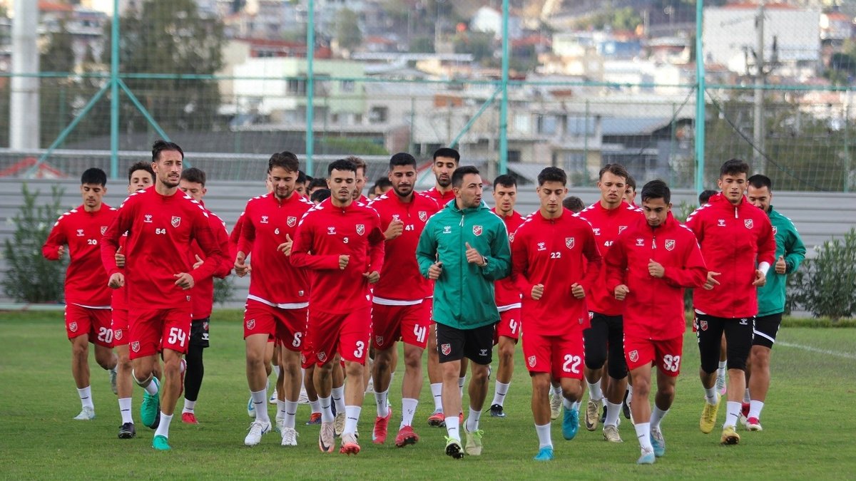 Karşıyaka 4 maç üst üste İzmir’de