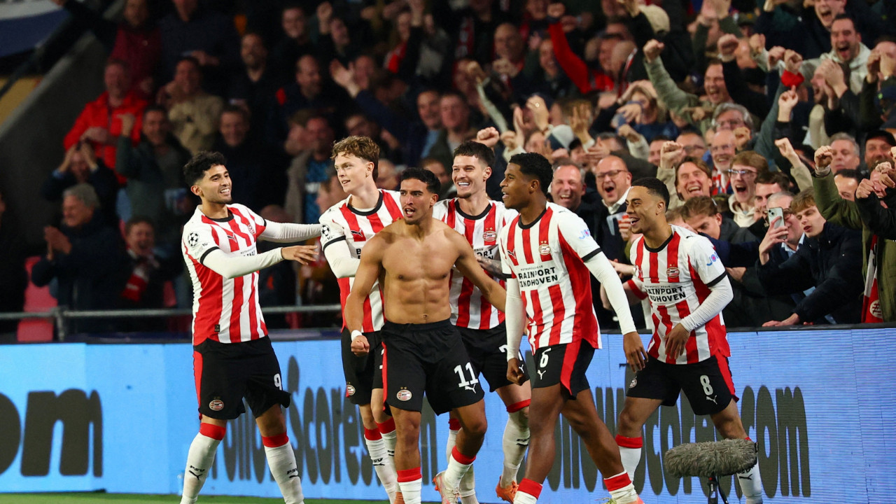 MAÇ ÖZETİ | PSV 6-2 Napoli (UEFA Şampiyonlar Ligi)