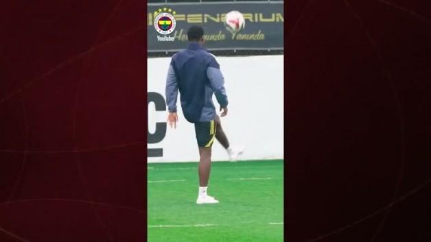 Sakatlıklarla boğuşuyordu: Fenerbahçe’de Duran kararı