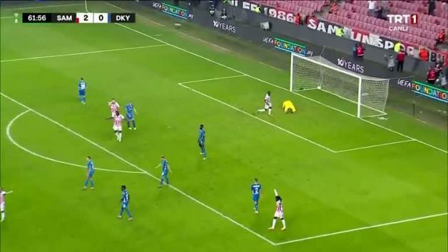 Samsunspor Dinamo Kiev’i 3-0 mağlup etti