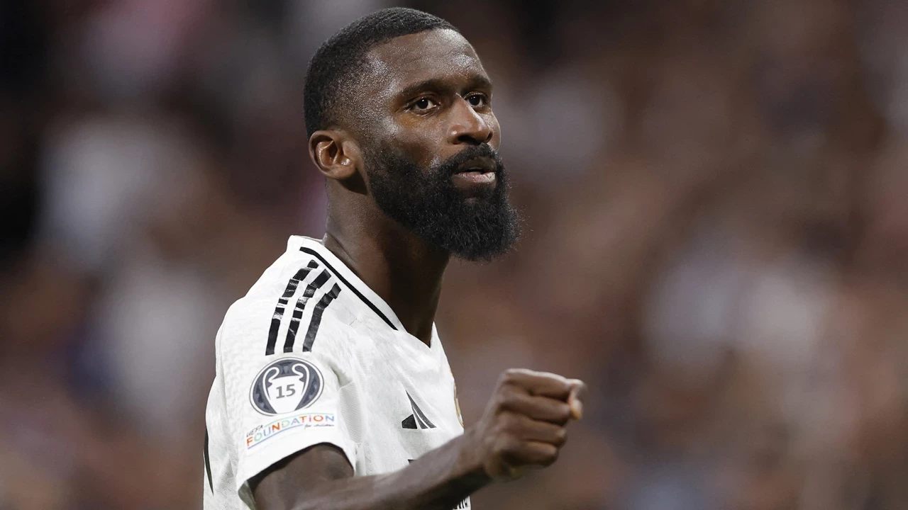 Fenerbahçe, Oosterwolde’nin Yerine Rüdiger’i Düşünüyor