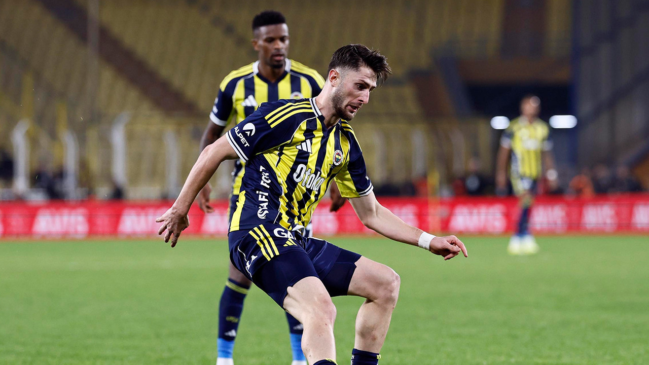 Fenerbahçe'den İsmail Yüksek için flaş transfer kararı! Fenerbahçe'den İsmail Yüksek için flaş transfer kararı!