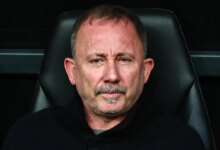 Sergen Yalçın, Beşiktaş için iki transfer talep etti