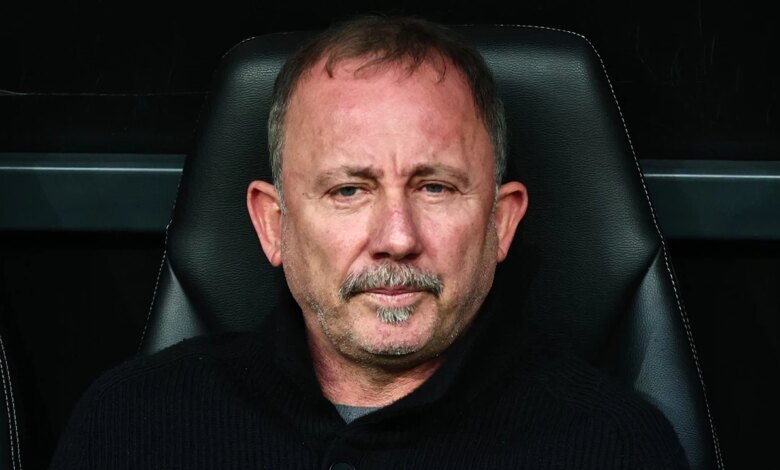 Sergen Yalçın, Beşiktaş için iki transfer talep etti